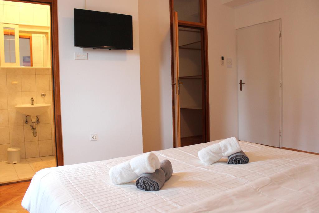 Apartment & Room'S Anni ザダル エクステリア 写真