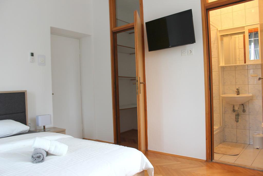 Apartment & Room'S Anni ザダル エクステリア 写真